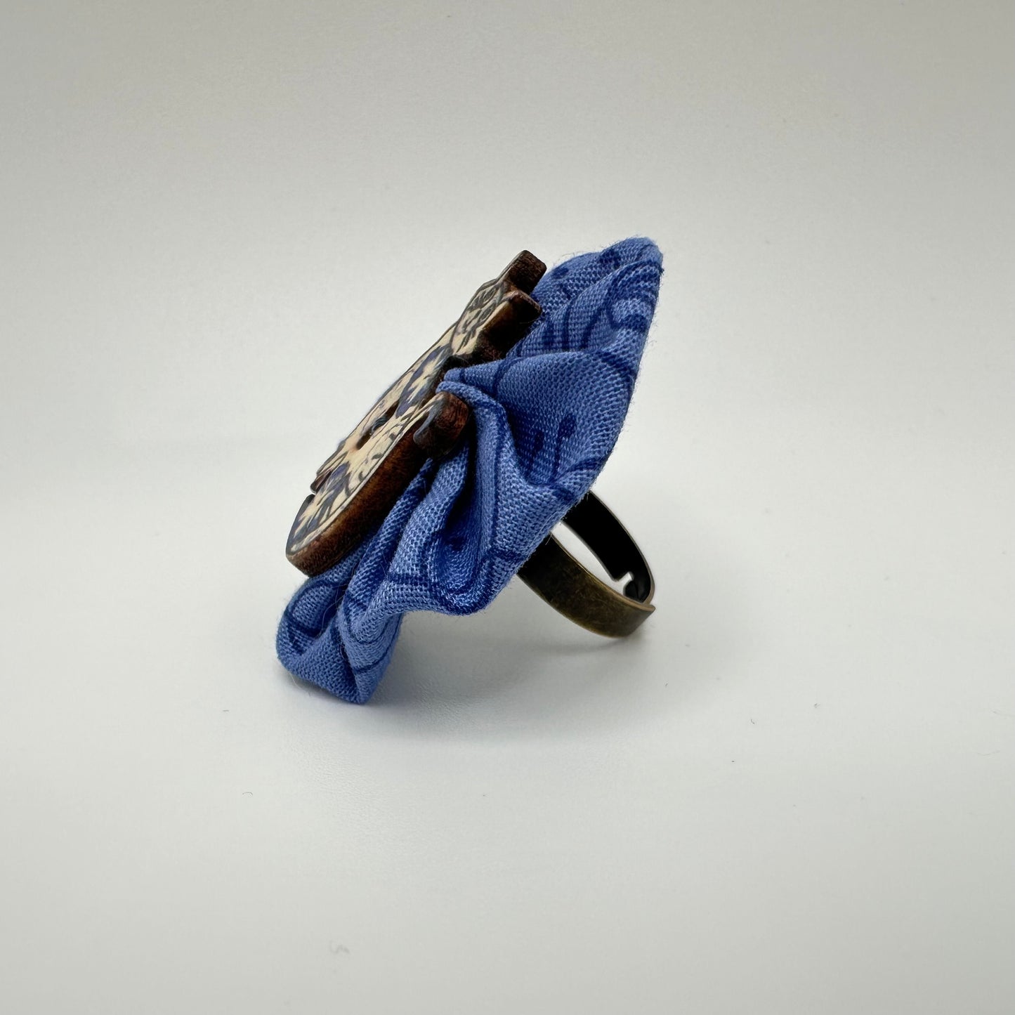 Fabric Swirl Kitty Cat Adjustable Ring - Periwinkle