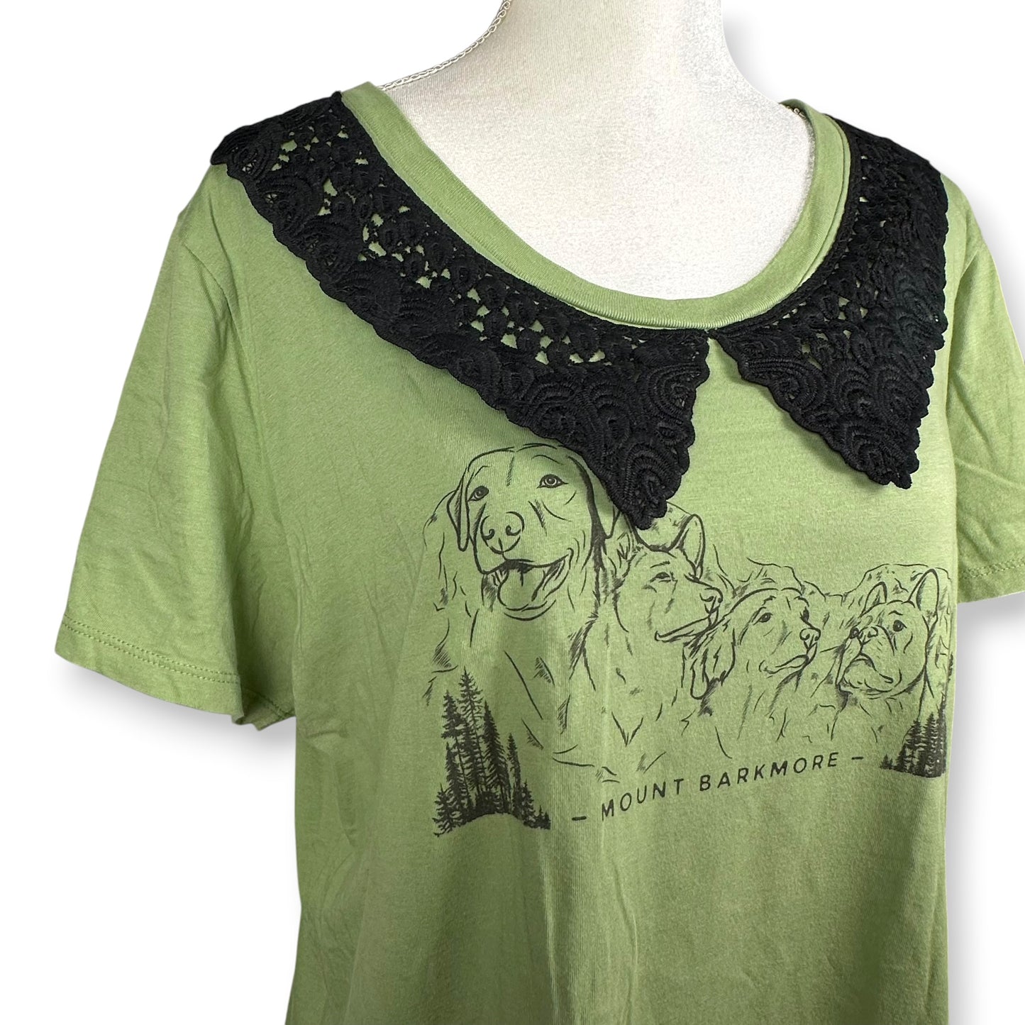 Vintage Mount Barkmore Dog Themed Tee