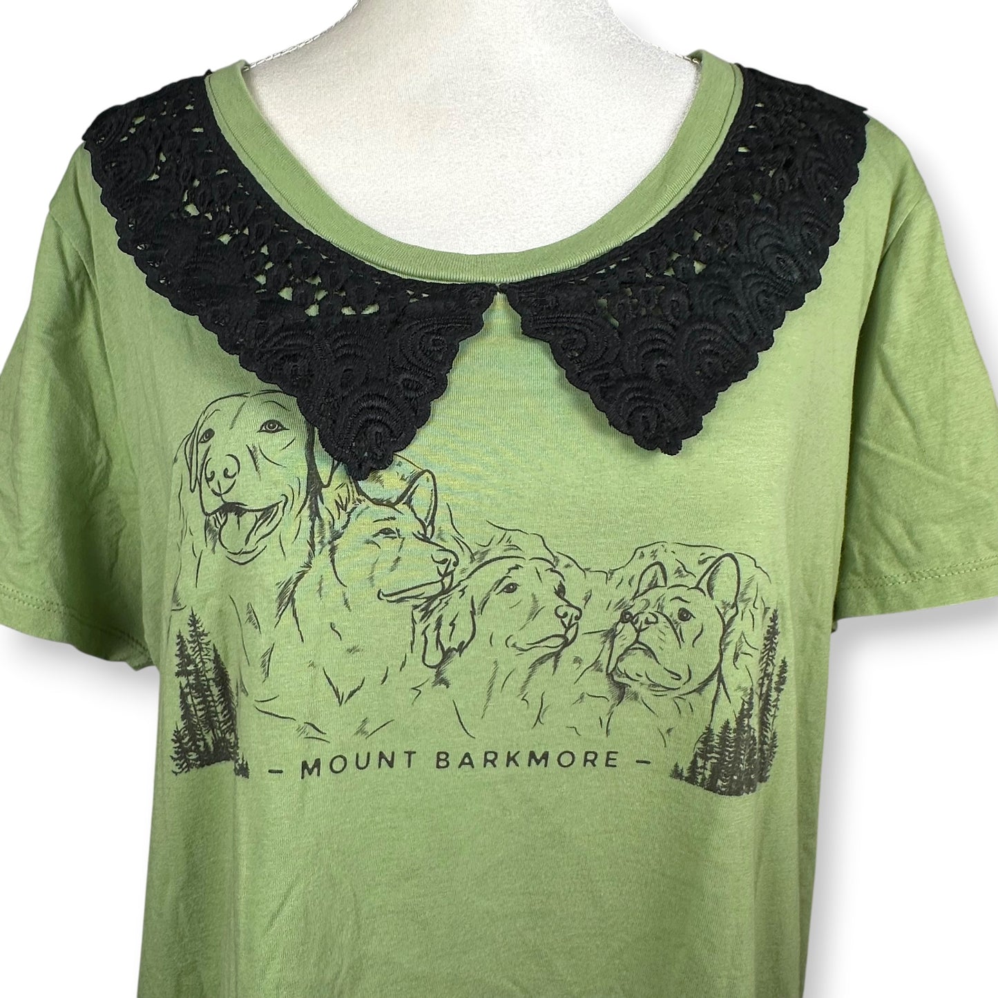 Vintage Mount Barkmore Dog Themed Tee